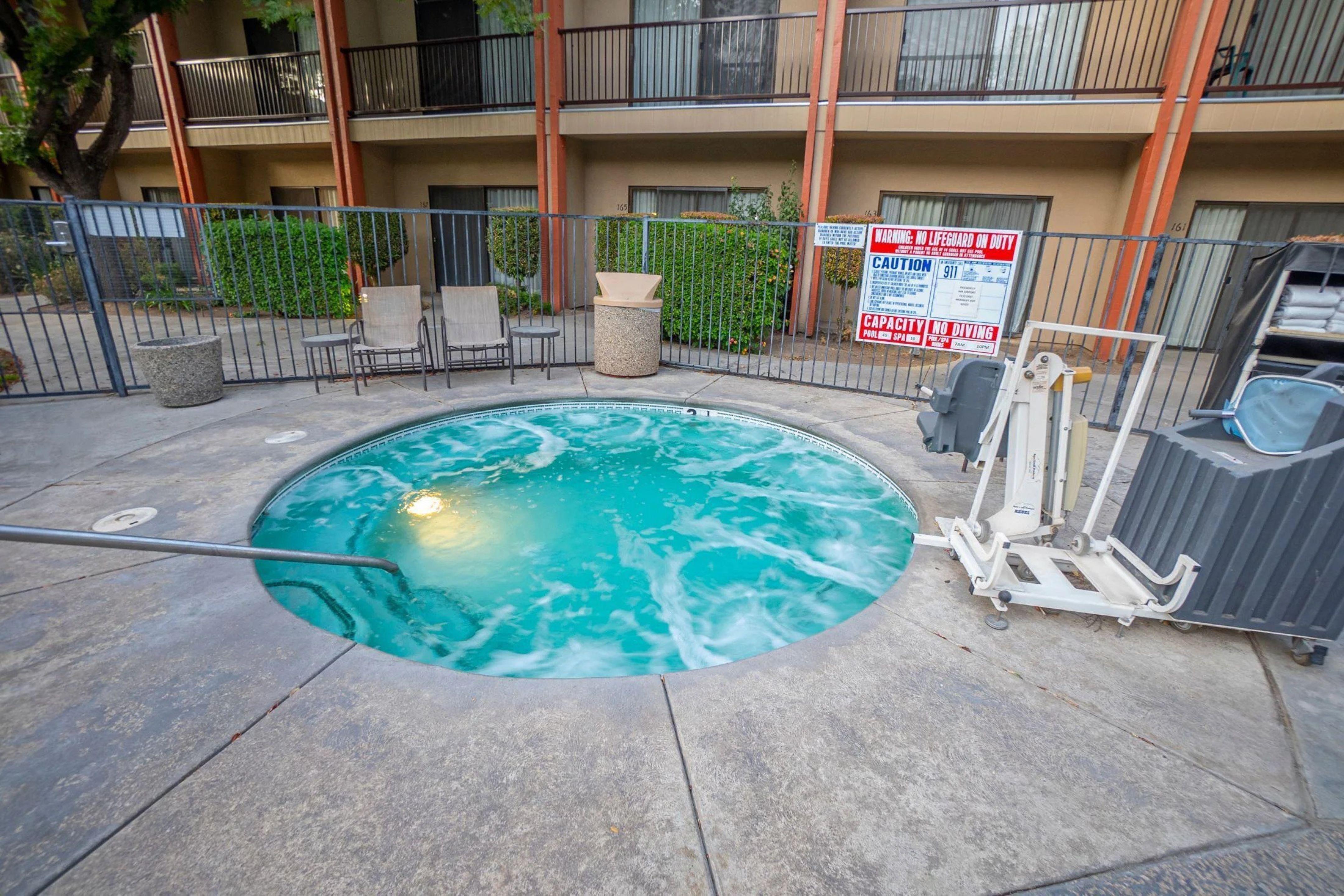 Piccadilly Airport Hotel 3*